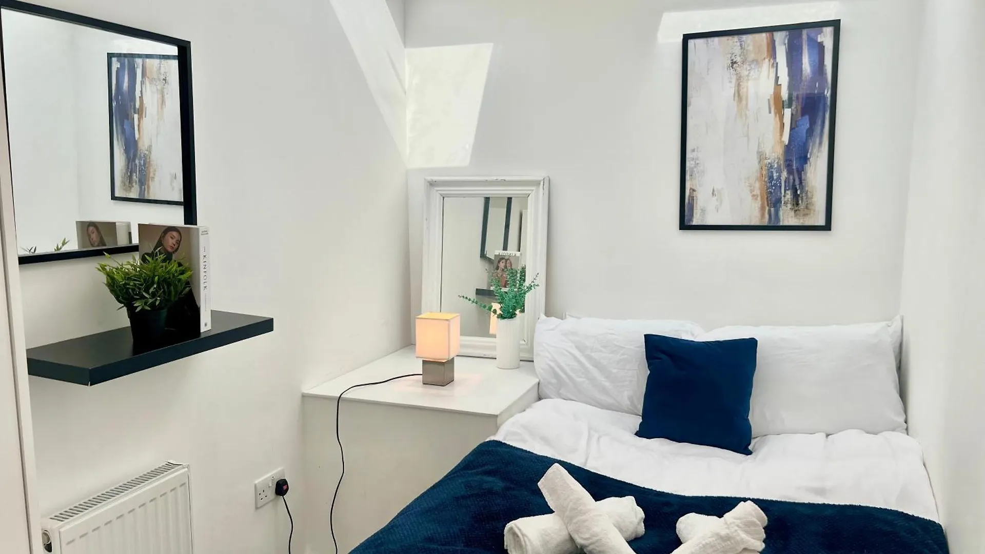 Stylish Large 3-Bed Apartment, Quick Access To London Sights, Free Parking Apartment