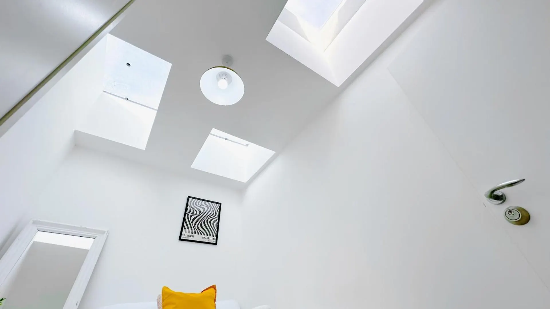 Stylish Large 3-Bed Apartment, Quick Access To London Sights, Free Parking شقة